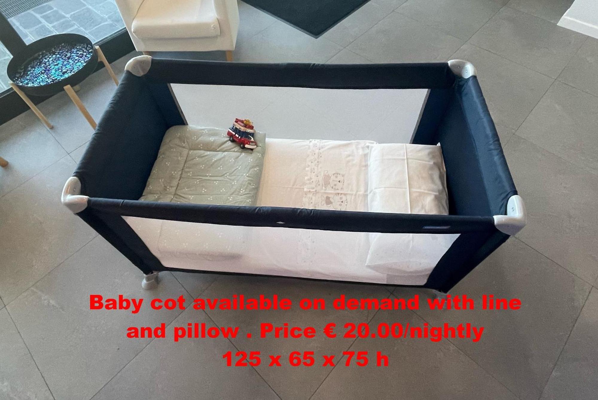 Desenzanoloft Official Partner Marriott Homes & Villas - Swarovski Family Apartment With Pool Desenzano del Garda Exterior photo